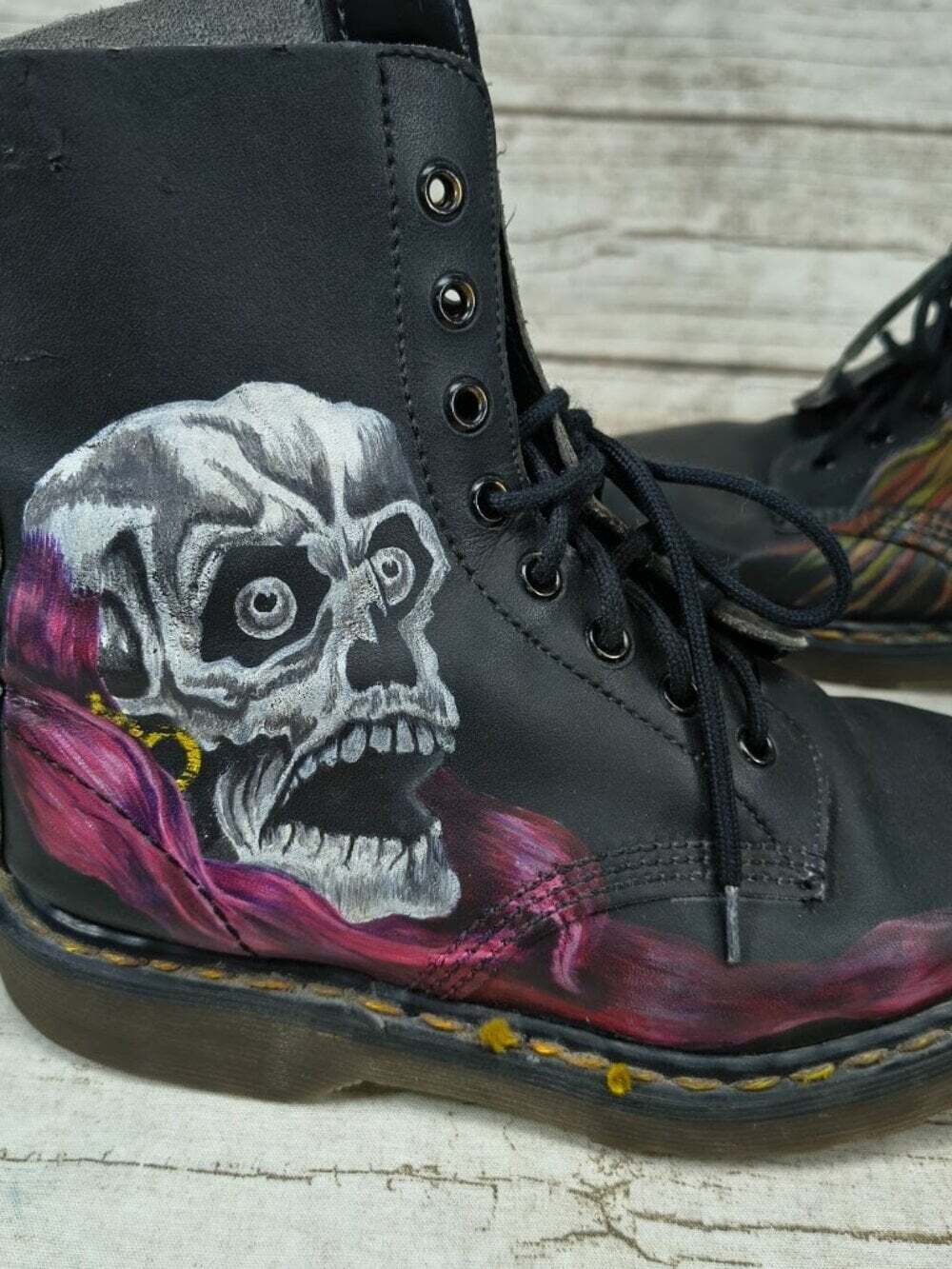 Vintage Dr. Martens 1460 Made in England Hand Painted Skull Beast Boots Size 4 - Picture 7 of 12